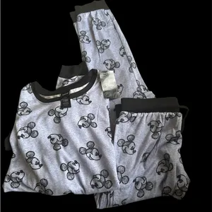 Disney Mickey Mouse Cozy 2-Piece Pajama Soft Cuddly Comfortable size Small, NWT thumbnail 3