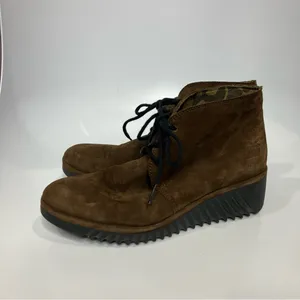 Fly London Lare lace up ankle boots brown suede casual modern women’s size 38‎ thumbnail 2