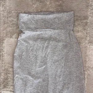 SKIMS Athleisure Foldover Long Skirt thumbnail 3
