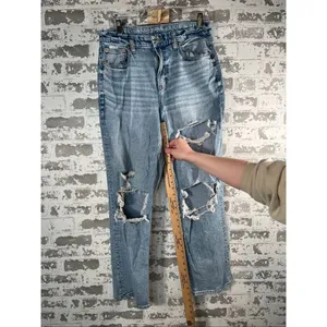 American Eagle | women curvy 90’s straight distressed denim thumbnail 6