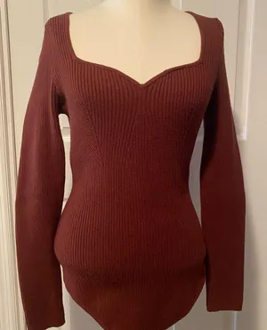 Abercrombie Long-Sleeve Sweetheart Sweater Bodysuit thumbnail 6