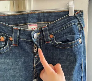 True Religion Low Rise Billy Shade K Vintage Jeans thumbnail 2