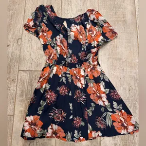 Aakaa Navy Floral Mini Dress with Orange and White Accents Size Small thumbnail 5