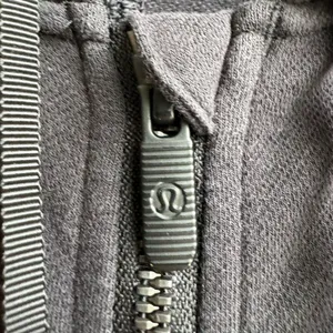 Lululemon Next Move Cropped Full Zip Jacket Black Stretch French Terry Size 4 thumbnail 3