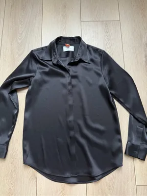 Aritzia Babaton Prospect Satin Shirt Black Button Down Blouse Size Small thumbnail 9