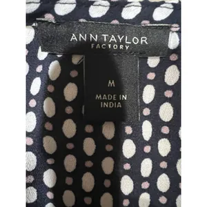 Ann Taylor Factory Top Black & White Polka Dot Long Sleeve Blouse Size Medium thumbnail 6
