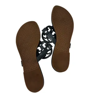 Tory Burch Miller Sandal Gray Leather Thong Flat Logo Size 7.5 thumbnail 5