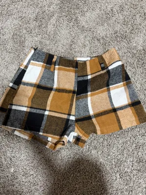 Fall shorts Multiple Size M thumbnail 2