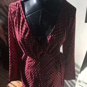 Lulu’s dark red S elegant boho wrap maxi dress thumbnail 2