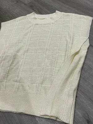 Milk White Sleeveless Sweater Top thumbnail 5