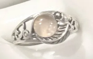Vintage Southwestern Sterling Silver Moonstone Ornate Feather Ring thumbnail 1