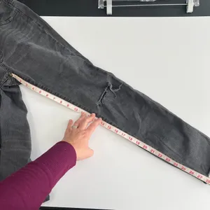 Madewell Skinny Jeans Women 28 Black Great 9 Inch High Rise Distressed Raw Hem thumbnail 7
