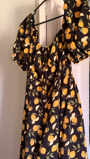 Cider LEMON SPLIT KNOTTED SHIRRED MIDI DRESS thumbnail 1