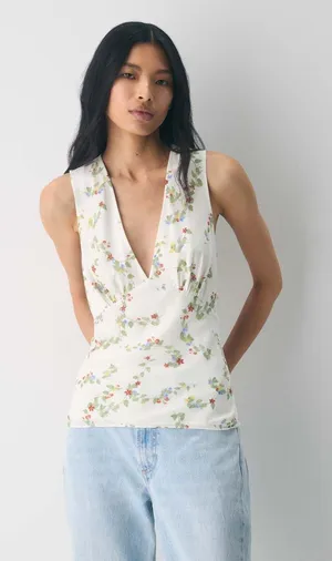 NWT Aritzia Novelist Top thumbnail 1