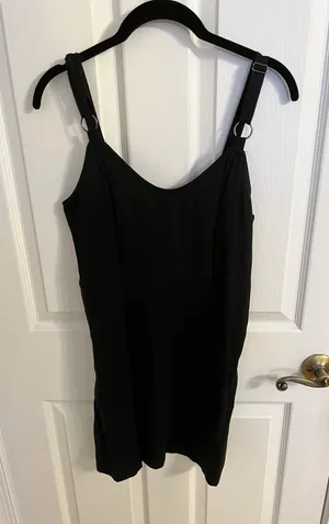 Black Dress  thumbnail 1