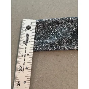 Nike Women's Headband Black Gray Athletic Sport Workout‎ Hair Accessory thumbnail 2