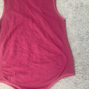 Magenta Pink Bodysuit with Sleeveless Design and Peephole in the back thumbnail 4