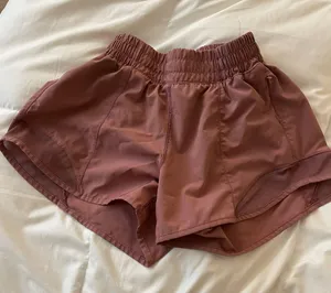 Lululemon Hotty Hot Shorts thumbnail 1