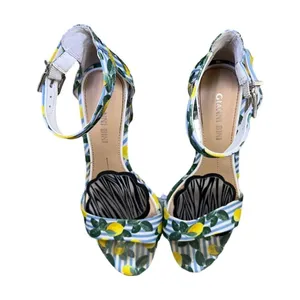 Gianni Bini Joenah Lemon Print Ankle Strap Block Heel Sandals Size 6 Blue White thumbnail 2