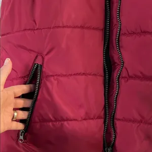 Berry colored Free Country puffer vest thumbnail 3