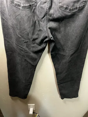 American Eagle Curvy Mom Washed Black High Rise Denim Jeans thumbnail 9