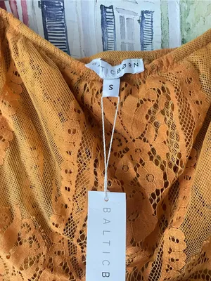 Baltic Born Caroline Lace Maxi Dress Mustard Yellow Small New thumbnail 4