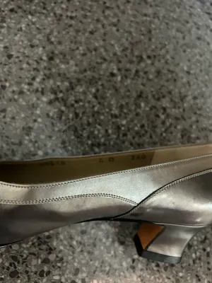 Salvatore Ferragamo Women's Metallic Pewter Pointed-Toe Flats thumbnail 5