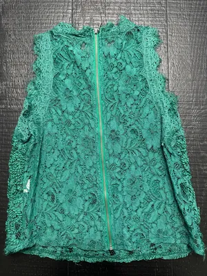 Green Lace Top thumbnail 2
