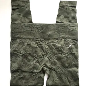 Gymshark Adapt Camo Seamless Leggings & Sports Bra Set thumbnail 2