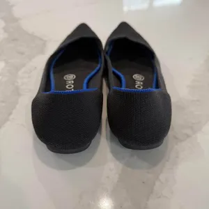 Rothy's The Point Black Solid Blue Halo Ballet Flat Women's 7.5 Slip On Comfort thumbnail 4