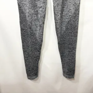 Seamless Workout‎ Set Gray Activewear Long Sleeve Crop Top Leggings TikTok 779 thumbnail 6