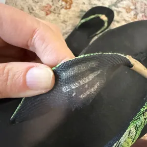 Cabelas Womens Platform Flip Flops Black Green Tropical Palm‎ Leaf Wedge Sandals thumbnail 4