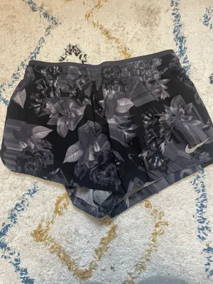 Nike Dri-Fit Floral Running Shorts thumbnail 3