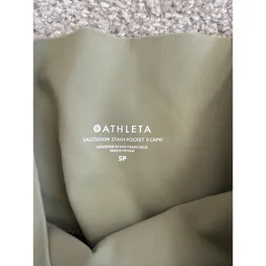 Athleta Crop Leggings small petite. Flawed thumbnail 4