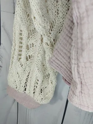 POL Mauve Button-Front Boho Slouchy Festival Top With Crochet Sleeves thumbnail 11