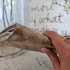 GUCCI GG Abbey D-Ring Long Wallet thumbnail 14