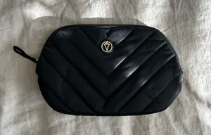 Ivivva by Lululemon Quilted Pouch thumbnail 1