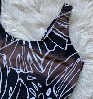 Swim tank top Size L thumbnail 3