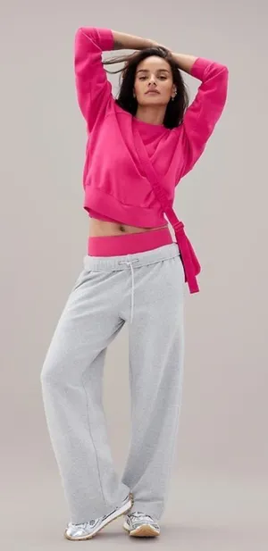 New Athleta L Easy Fleece Crew Relaxed Sweatshirt Dahlia Pink Large Regular thumbnail 1