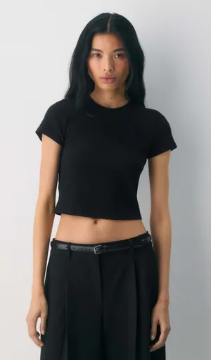 Aritzia TNA Black HomeStretch Rib Tune Waist Crop T-Shirt Women's Size 2XS thumbnail 1
