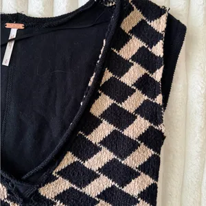 Free People Black and Cream Diamond Crop Top sweater thumbnail 2
