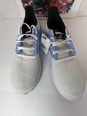 Women’s Adidas Ultimashow 7.5W thumbnail 5