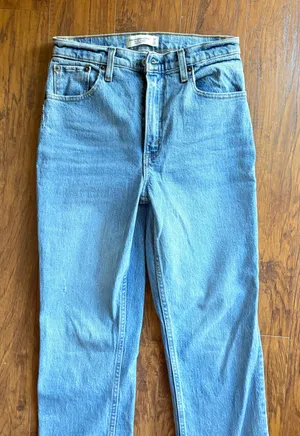 Abercrombie  thumbnail 1