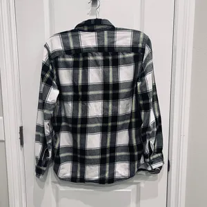 American Eagle Men’s Classic Fit Button Down Plaid Flannel Shirt Large thumbnail 2