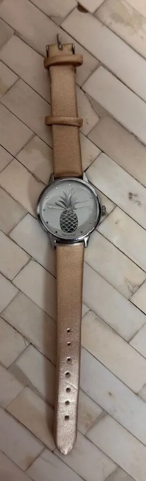 Gold Pineapple Watch – Cute Fashion Accessory, Stainless Steel Back, Adjustable thumbnail 1