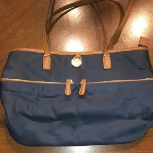 Michael Kors Navy Blue & Brown Nylon Polyester Purse Shoulder Bag Handbag thumbnail 1