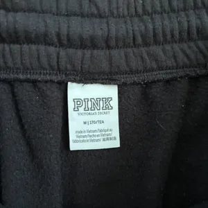 PINK Victoria's Secret High Waisted Fleece Skirt Black Mini Size Medium Beach EUC thumbnail 4