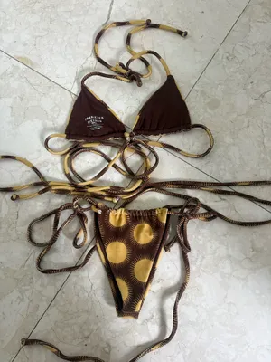 Frankies Bikinis Bikini Set thumbnail 3