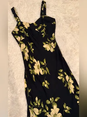 NEW Reformation Yale floral black maxi dress sz 8 thumbnail 3