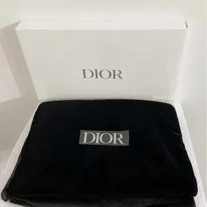 Christian Dior Velvet Makeup Pouch thumbnail 3